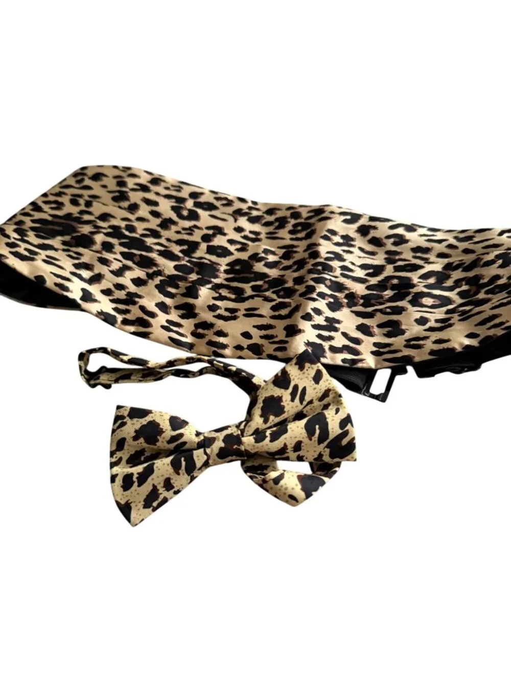 BRENT MORGAN Animal Print 100% Silk Cummerbund and Bow Tie
